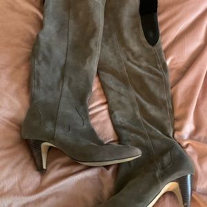 100% suede boots over the knee